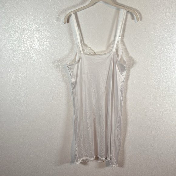 Vassarette White Lace Trimmed Slip Dress Size Large - Picture 4 of 8